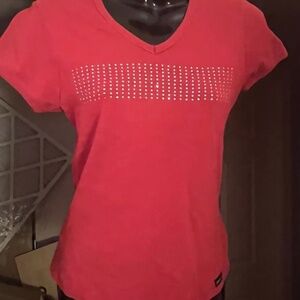 Guess Size Large T Shirt